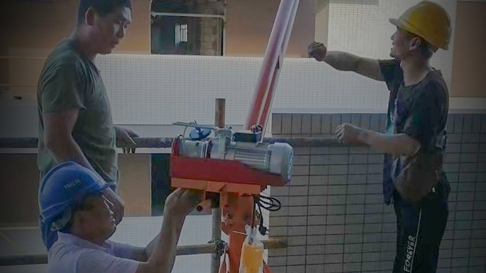 工程門窗幕墻滲水怎么處理？來看看樓上樓門窗的小技巧